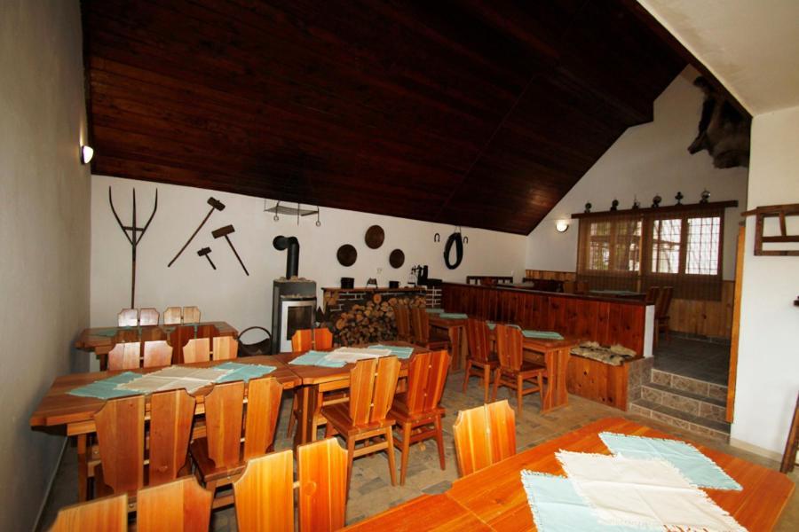 Rekreacni Areal Adamec Hotel Ledenice ภายนอก รูปภาพ